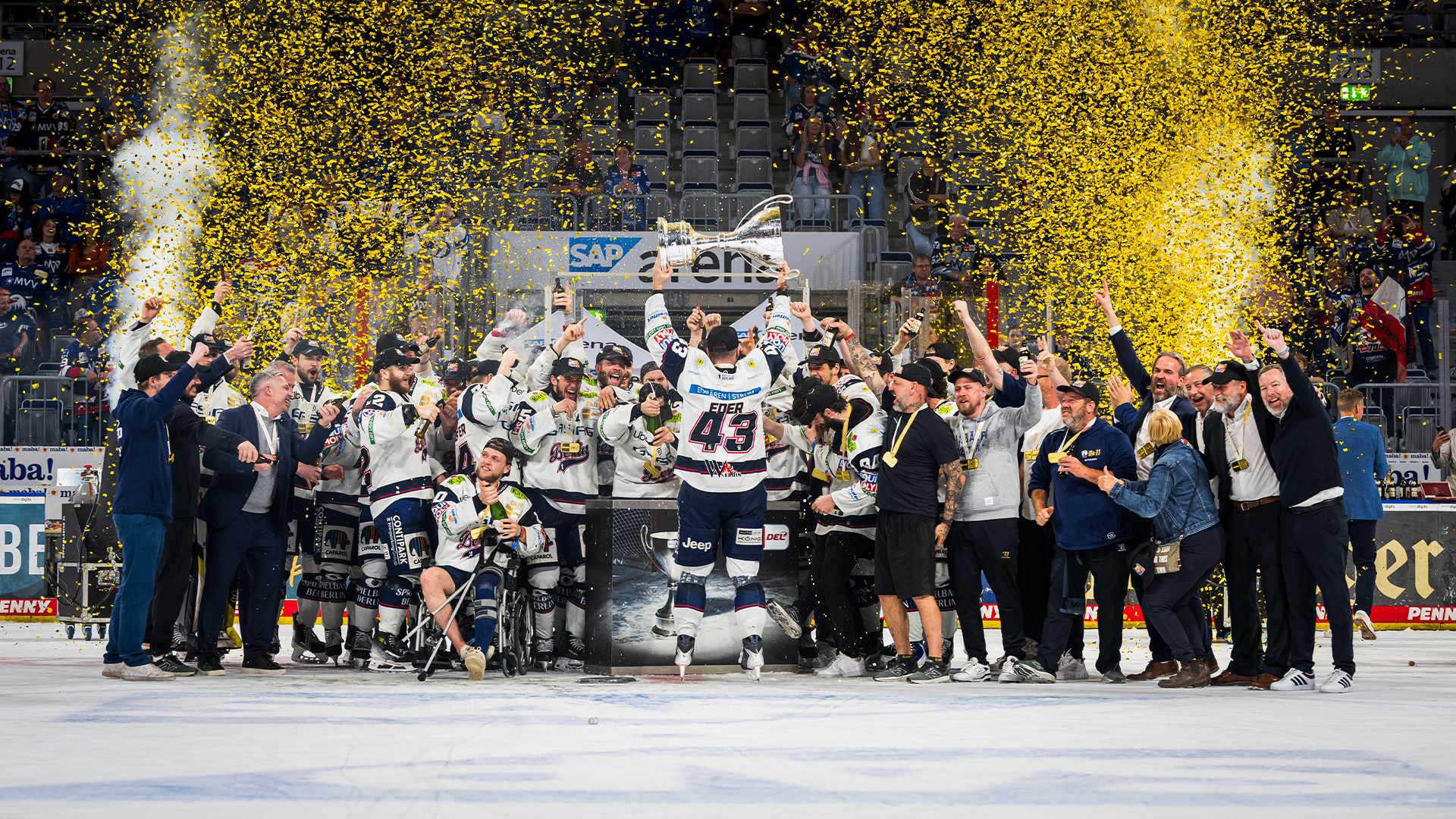 Adler Mannheim gg. Eisbären Berlin